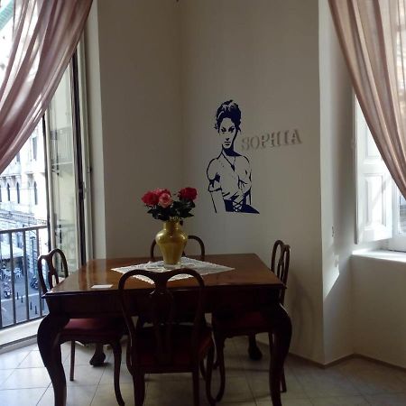 La Passione Italiana Apartment Napoli Ngoại thất bức ảnh